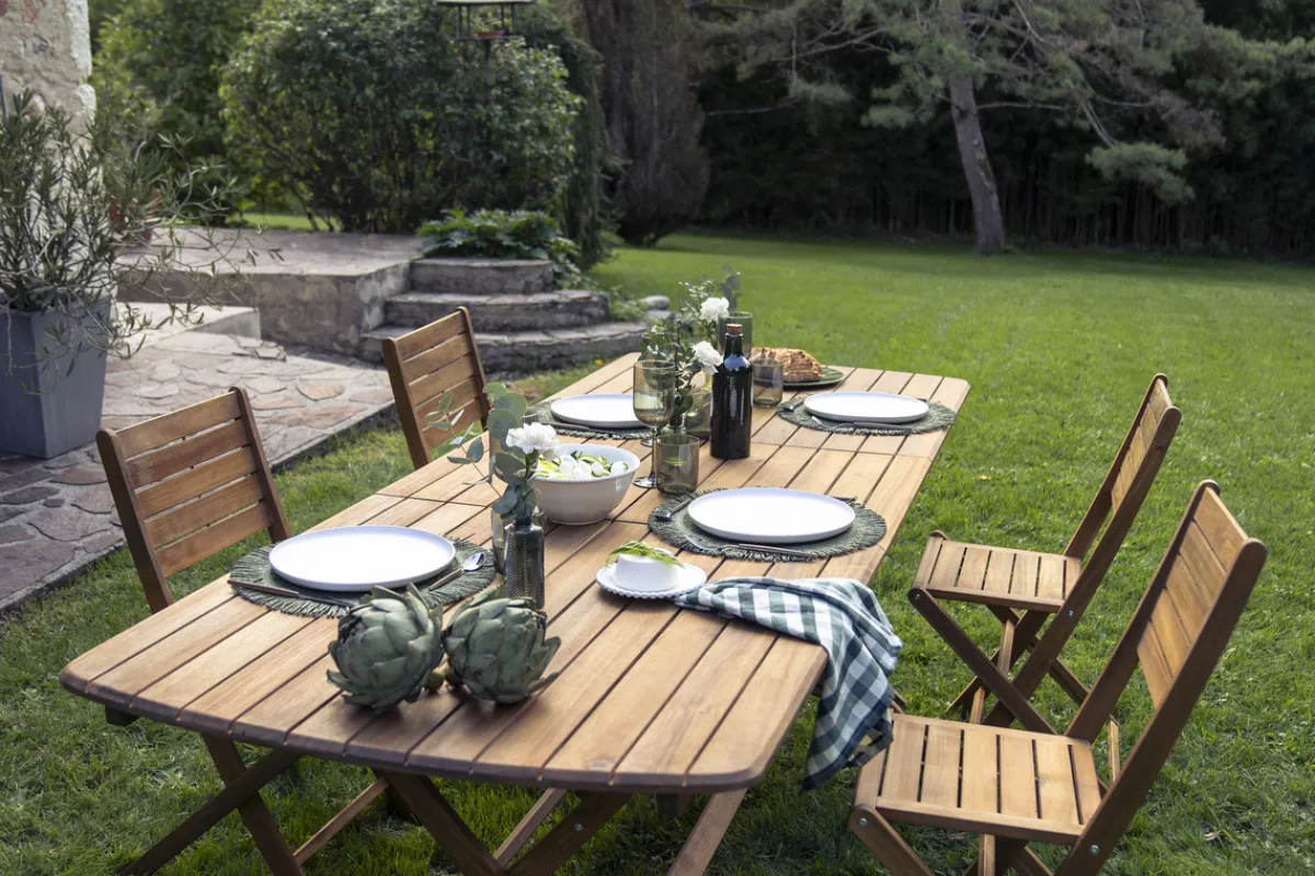 Miliboo Ausziehbarer Gartentisch aus Akazienholz für 4-8 Personen CANOPEE* Gartentische