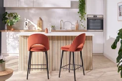 Miliboo Design-Barhocker aus schwarzem Samt und Metall H69 cm BELLEROSE* Barhocker