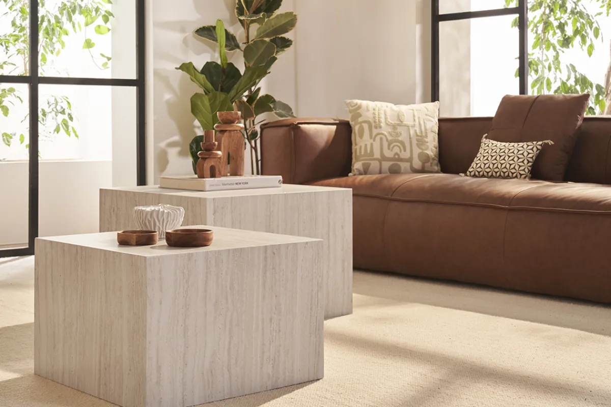 Miliboo Design-Bestelltische mit Travertin-Effekt (2er-Set) CALLA* Couchtische