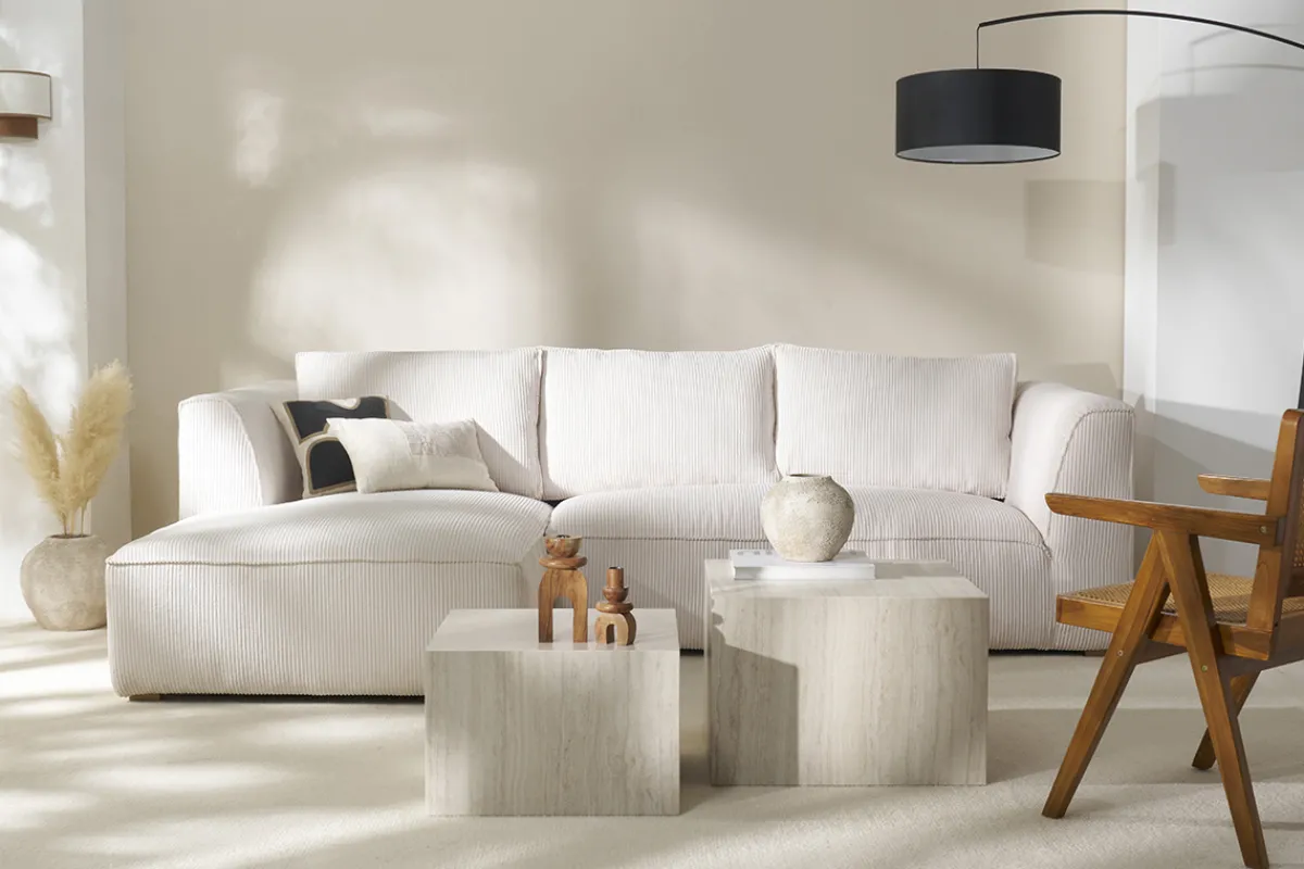 Miliboo Design-Ecksofa linksseitig aus écrufarbenem Cordstoff mit Samteffekt 3-4 Sitzer PANAM* Ecksofas
