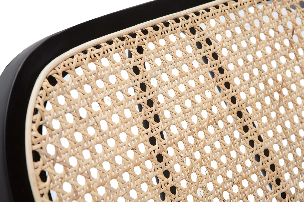 Miliboo Design-Stühle aus schwarzem Samtstoff, Metall und naturfarbenem Rattangeflecht (2er-Set) TOLMA* Design-stühle