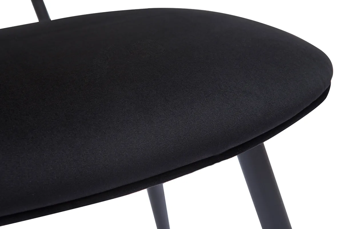 Miliboo Design-Stühle aus schwarzem Samtstoff, Metall und naturfarbenem Rattangeflecht (2er-Set) TOLMA* Design-stühle