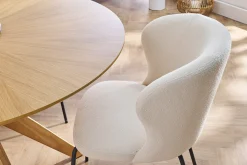 Miliboo Design-Stuhl aus weißem Stoff mit Bouclé-Wolleffekt und schwarzem Metall YDA* Design-stühle