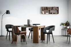 Miliboo Design-Stuhl, schwarz und dunkles Walnussholz RUBBENS* Design-sessel|Design-stühle