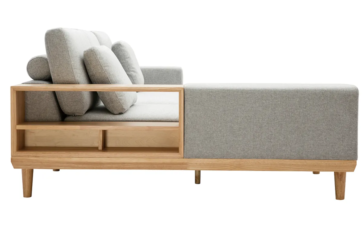 Miliboo Ecksofa 5-Sitzer mit Stauraum hellgrauer Stoff mit strukturiertem Samteffekt und helles Holz KOMAO.* Ecksofas