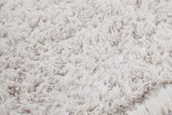 Miliboo Elfenbeinfarbener recycelter Teppich mit Langflor 160 x 230 cm AIMEE* Teppiche|Alle Dekoration