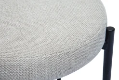 Miliboo Hocker stapelbar im beigen Samtdesign mit schwarzem Metallfuß H41 cm KIKO* Design-stühle