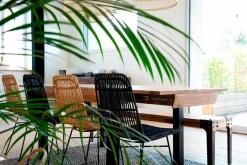Miliboo Industrielle Design-Bank Metall und 180 cm MADISON* Holzstühle|Bänke