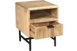 Miliboo Nachttisch mit Ablagefächern aus hellem, massivem Mangoholz mit Gravuren und schwarzem Metall B40 cm MORISSON* Nachttische