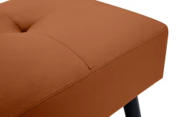 Miliboo Niedriger Hocker aus Stoff mit Samteffekt in Rostbraun und schwarzes Metall H46 cm GUESTA* Design-stühle