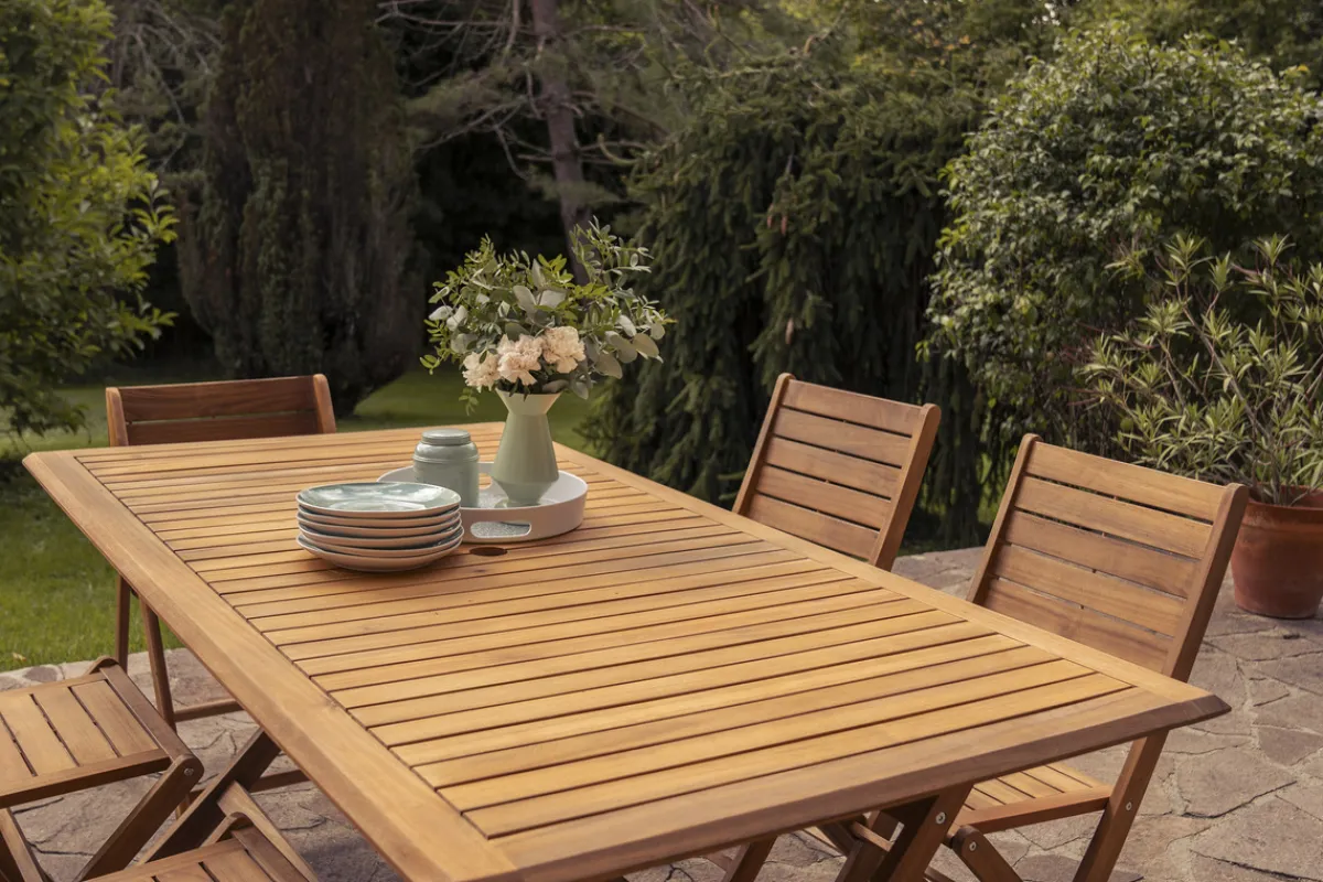 Miliboo Rechteckiger Gartentisch aus Massivholz B170 cm zusammenklappbar SANTIAGO* Gartentische