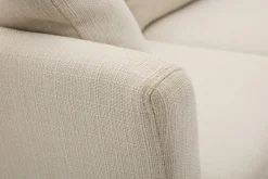 Miliboo Rechtsseitiges Ecksofa 4-Sitzer aus beigem Stoff mit abnehmbaren Bezug und hellem Holz OSLO* Ecksofas