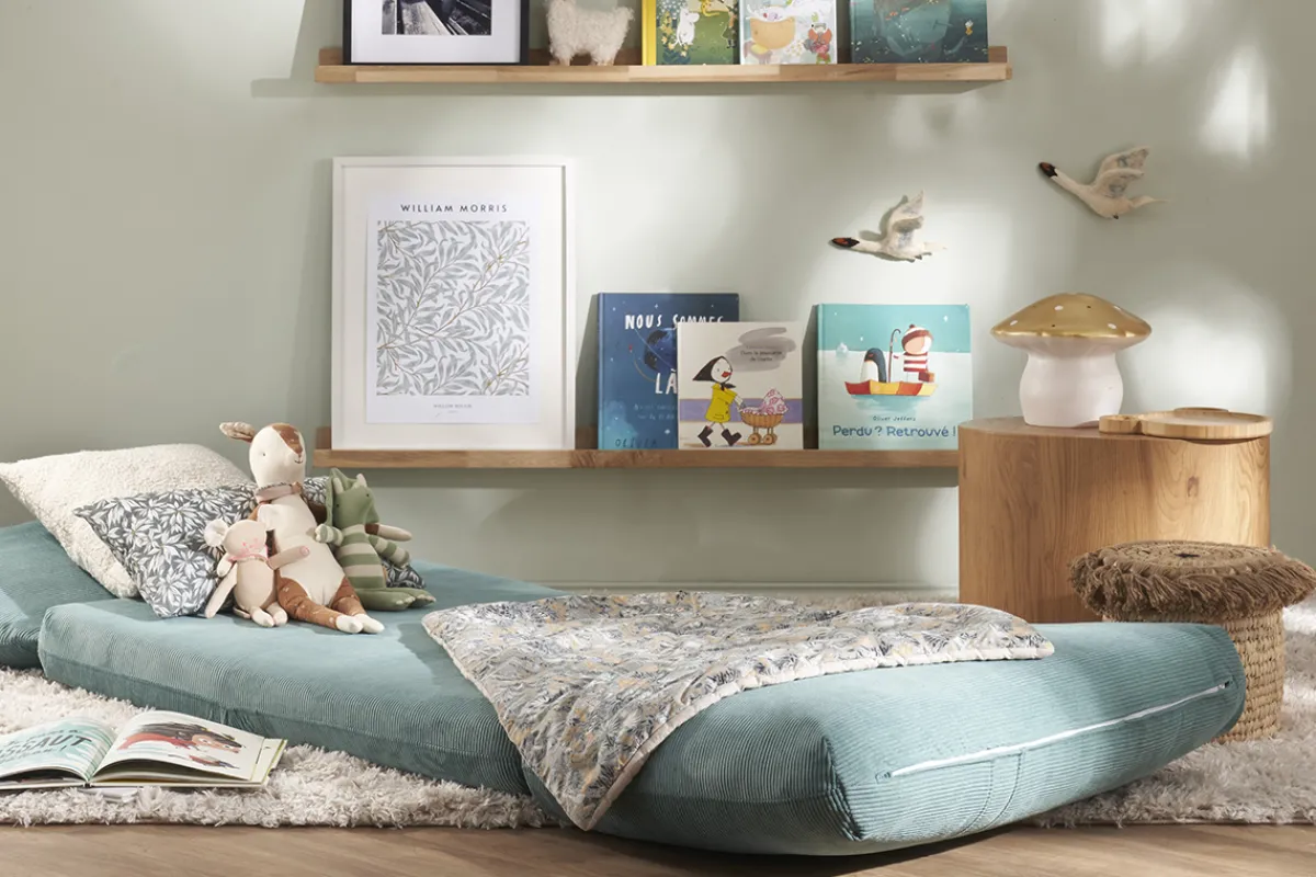 Miliboo Schlafsessel aus Cord in hellem Grünblau 1-Sitzer SPENCER* Schlafsessel