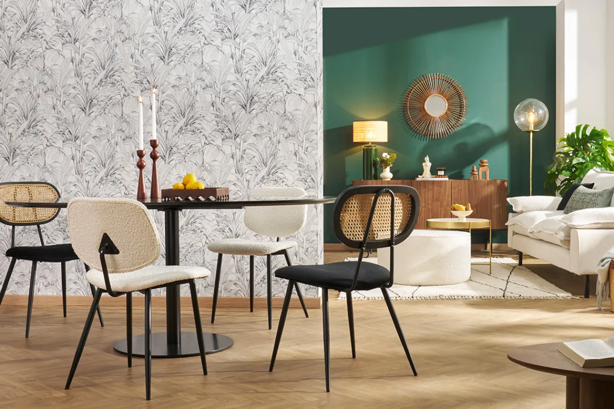 Miliboo Schwarzer ovaler Design-Esstisch B170 cm HALIA* Esstische
