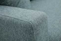 Miliboo Skandinavische Chaiselongue aus graugrünem Stoff und hellem Massivholz B190 cm BERTILLE* Design-sofas