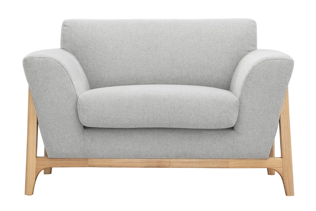 Miliboo Skandinavische Sessel aus hellgrauem Stoff mit Samteffekt und Eschenholz ASAKO* Design-sessel|Sessel