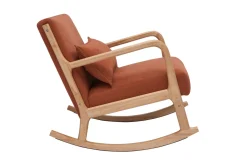 Miliboo Skandinavischer Schaukelstuhl aus rostbraunem Stoff mit Samteffekt und hellem Massivholz DERRY* Sessel