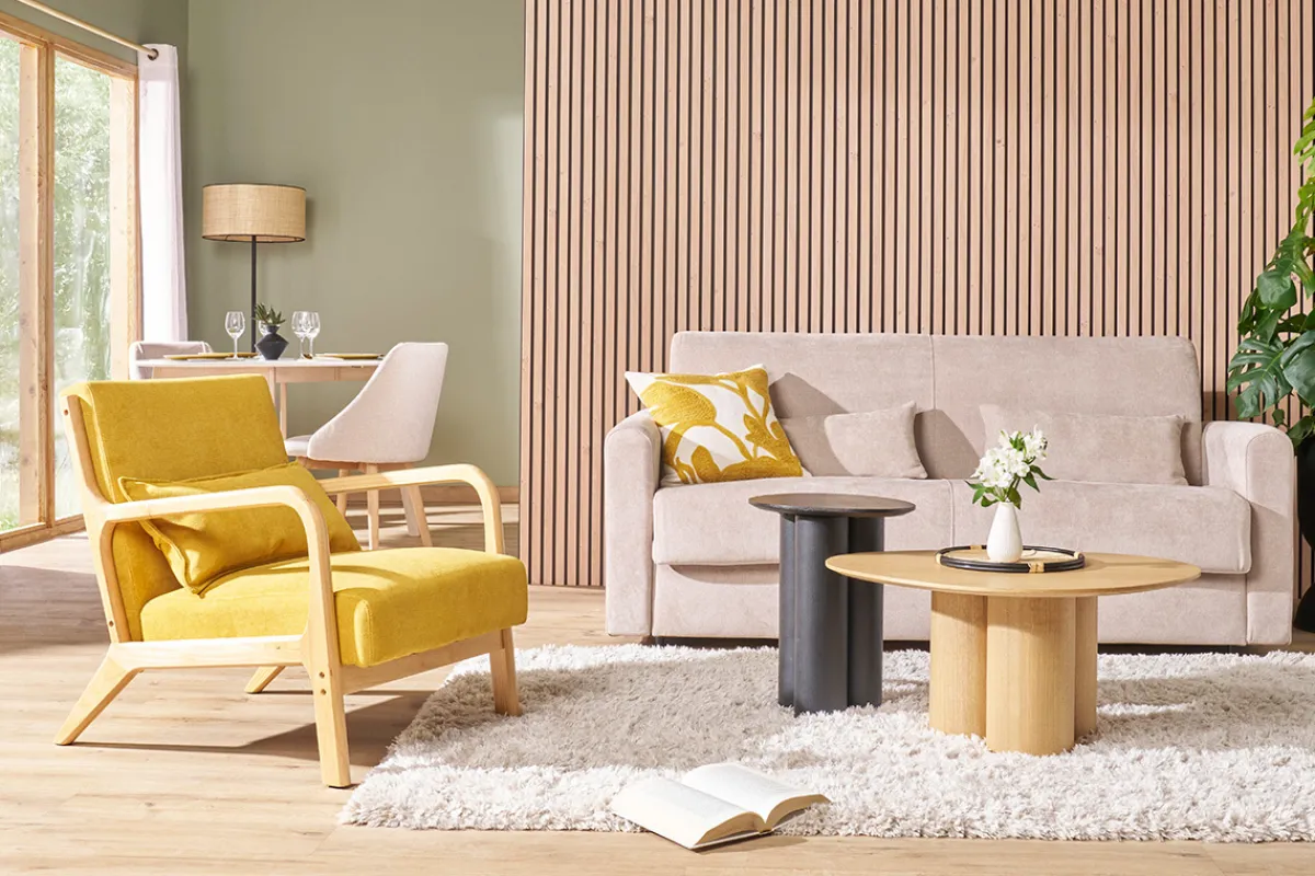 Miliboo Skandinavischer Sessel aus senfgelbem Stoff mit Samteffekt und hellem Massivholz DERRY* Design-sessel|Sessel