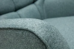 Miliboo Skandinavischer Sessel in grünem Stoff und Holz AVERY* Design-sessel|Sessel
