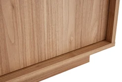 Miliboo Skandinavisches Sideboard mit 4 Türen in Eichenholzoptik B180 cm COMO* Sideboards