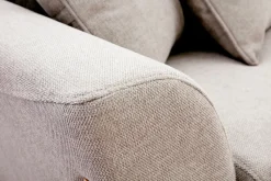 Miliboo Skandinavisches Sofa aus beigem Stoff mit Samteffekt und Eschenholz 2-Sitzer ASAKO* Design-sofas