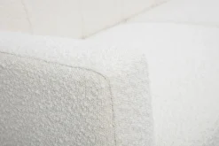 Miliboo Skandinavisches Sofa 2-Sitzer aus weißem Stoff mit Woll-Effekt und hellem Holz MOON* Design-sofas