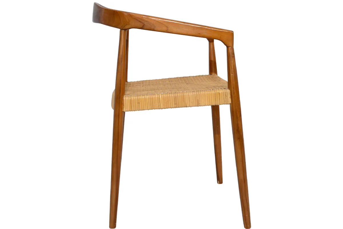 Miliboo Stuhl aus massivem Teakholz und Rattangeflecht NEGARA* Design-stühle
