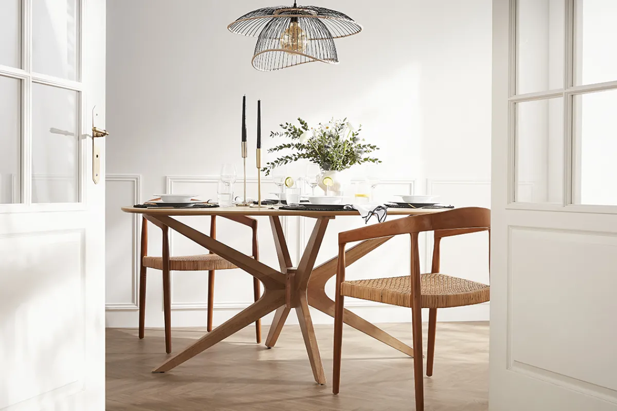 Miliboo Stuhl aus massivem Teakholz und Rattangeflecht NEGARA* Design-stühle