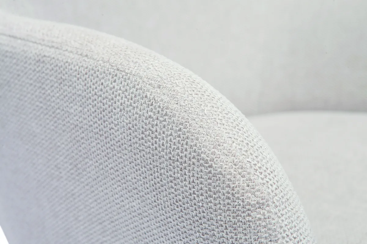 Miliboo Stuhle im beigen Samtdesign mit schwarzem Metallfuß BRITT* Design-stühle