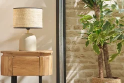 Miliboo Tischleuchte aus emaillierter Keramik in Taupe mit Lampenschirm aus Bast H35 cm ROCHA* Tischlampe|Tischlampe