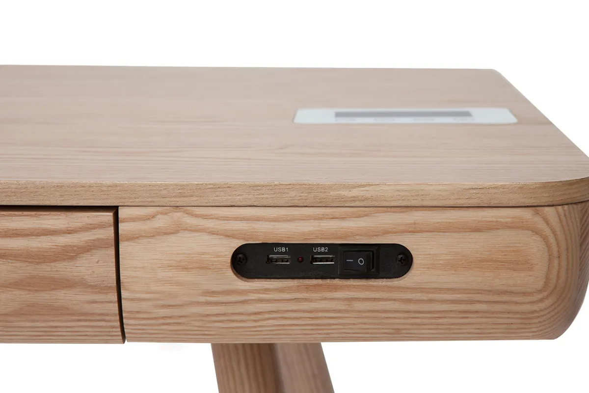Miliboo Vernetzter Multimedia-Schreibtisch aus massiver Esche CLEVER* Design-schreibtische
