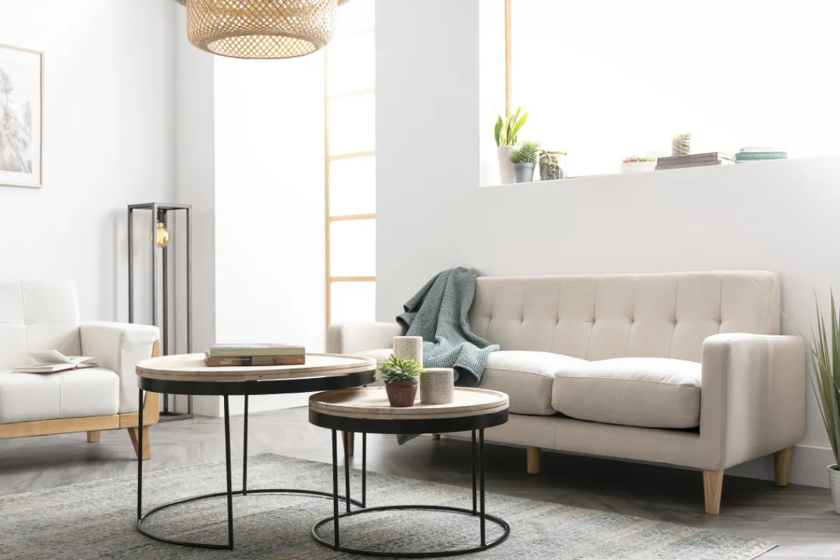 Miliboo Verschachtelungs-Couchtische aus massivem Mangoholz und Metall LEDGE* Couchtische