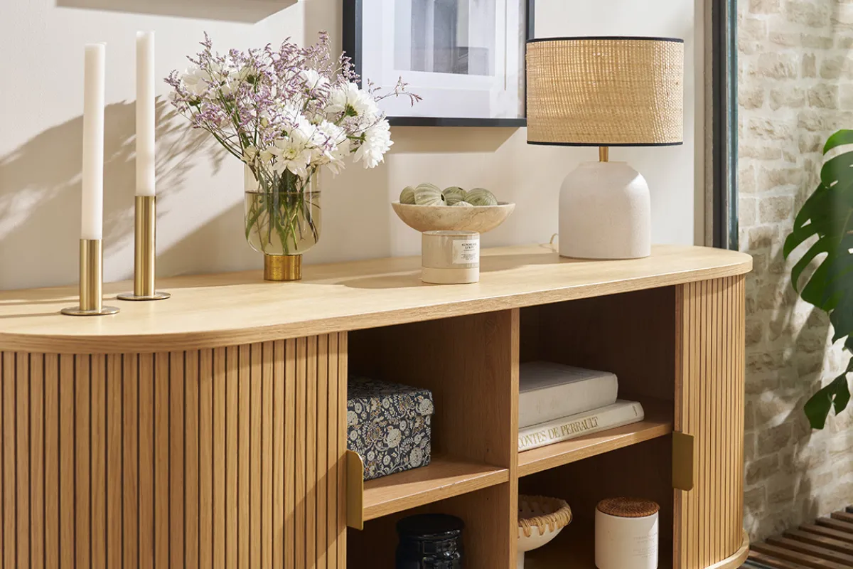 Miliboo Vintage-Sideboard aus hellem Eichenholz mit 2 Schiebetüren B138 cm EPIC* Sideboards