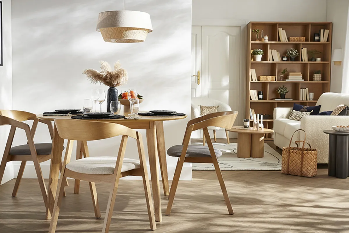 Miliboo Vintage-Stühle Massivholz nussbaumfarben gebeizt und grauer Stoff (2er-Set) LOVA* Design-stühle|Holzstühle